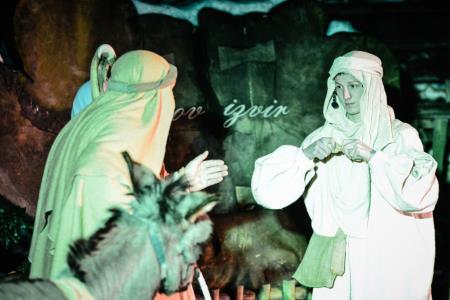 Predstava Božična noč pri Ivanovem izviru, sezona 2014-2015 25